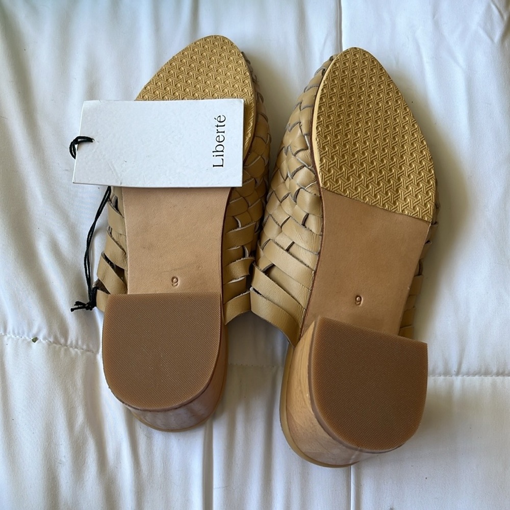 New Liberte Leather Bondi Woven leather Tan Block Heel Mules.  Multiple sizes - Picture 11 of 11